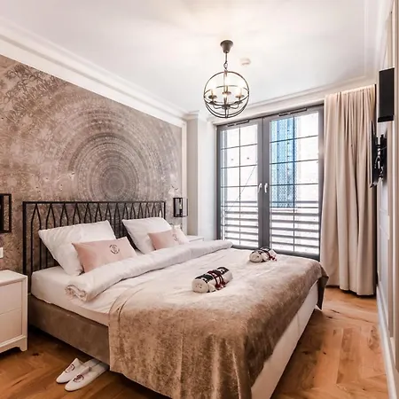 Aparthotel Gotyk House