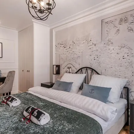 Aparthotel Gotyk House