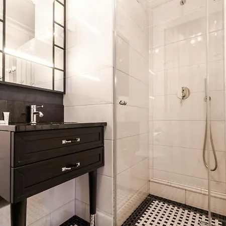 Gotyk House Aparthotel 3*